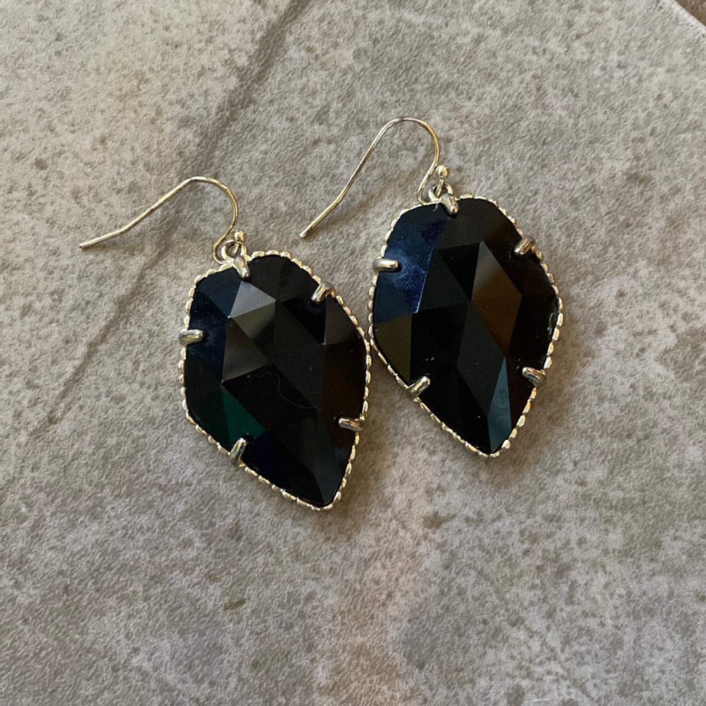 Black Kendra Scott Corley Earrings